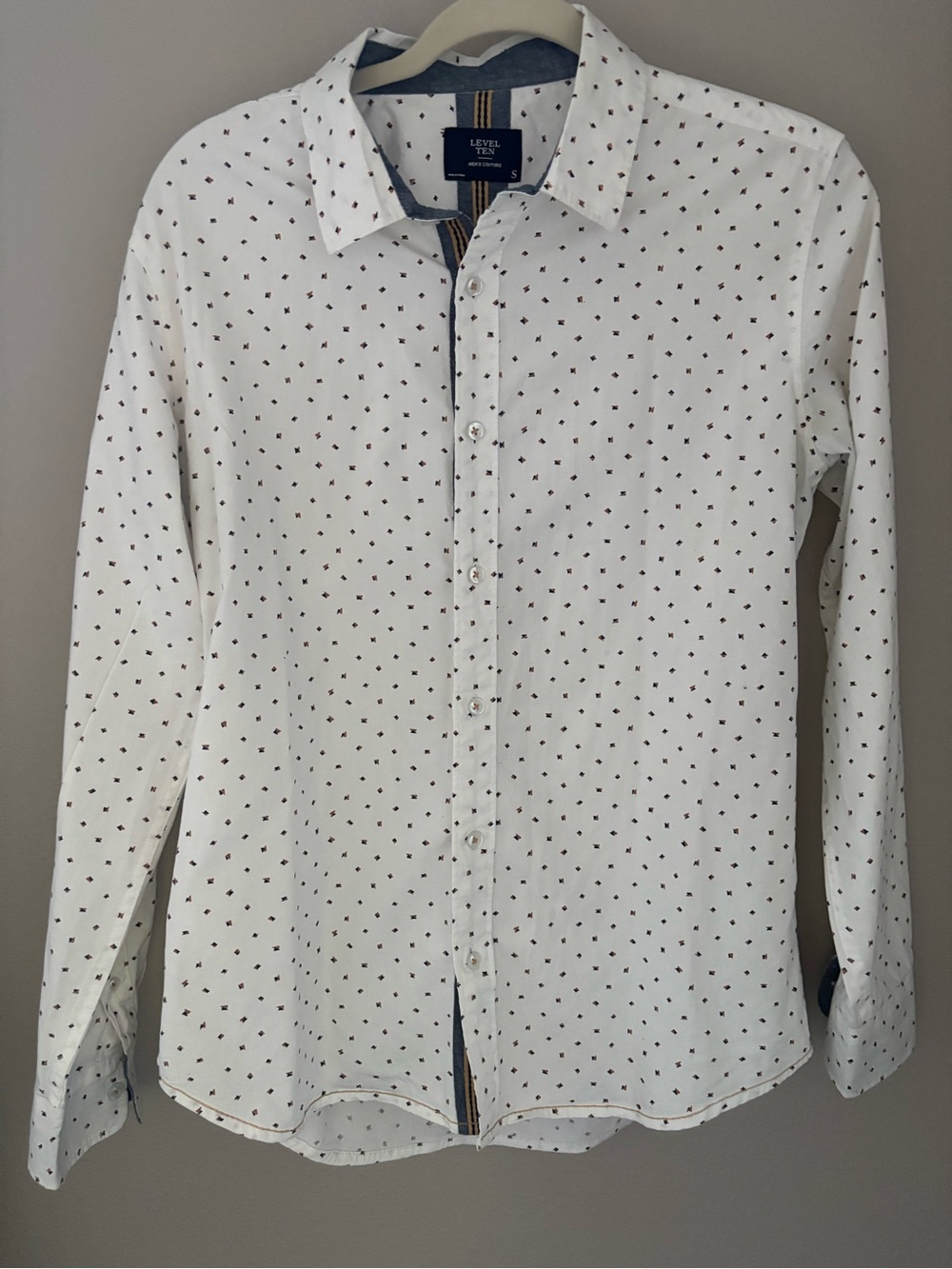 Level Ten White Long-Sleeve Micro Dot Button-Down Shirt
